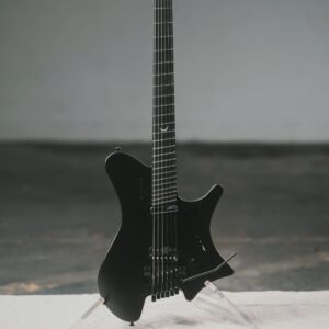 Strandberg Salen Plni Edition Black